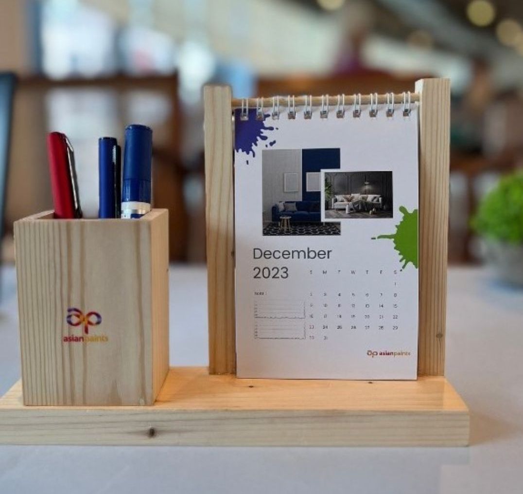 Eco Friendly Desk Calender With Pen Holder