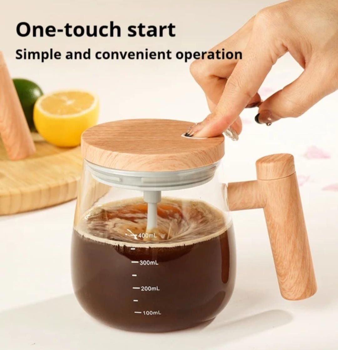<p>Self - Stirring Electric Wooden Handle Mug&nbsp;</p>