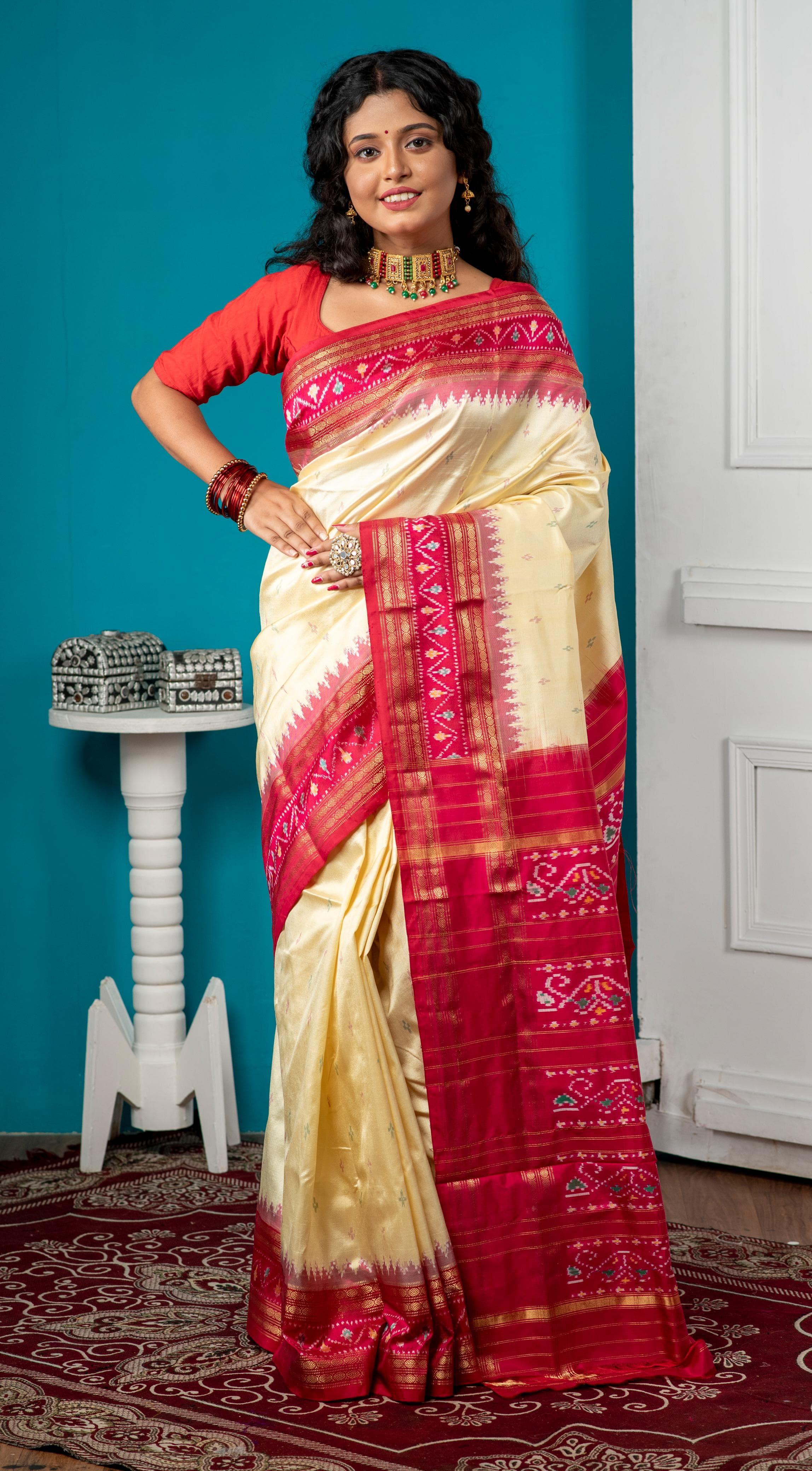Pure Pochampally Ikkat Pure Silk Sarees