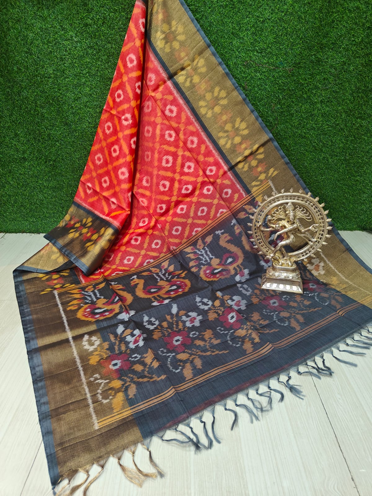 Ikkat Sico Pattu Saree