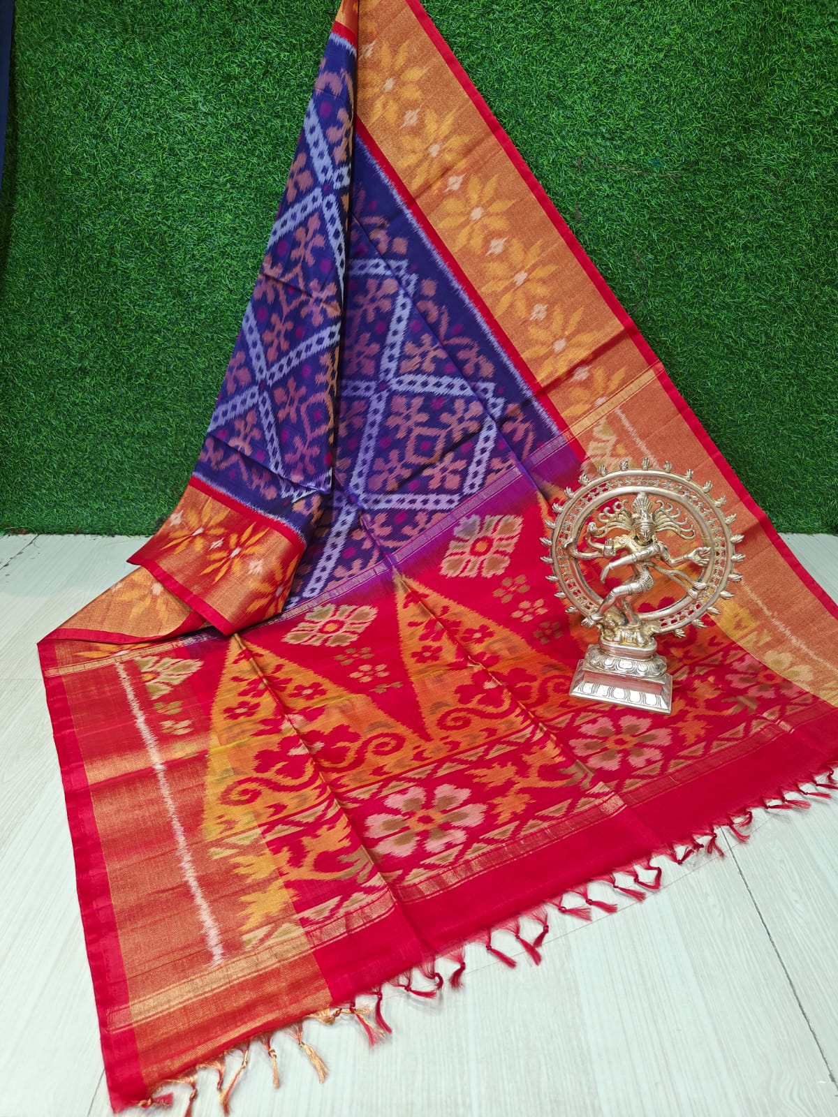 Ikkat Sico Pattu Saree