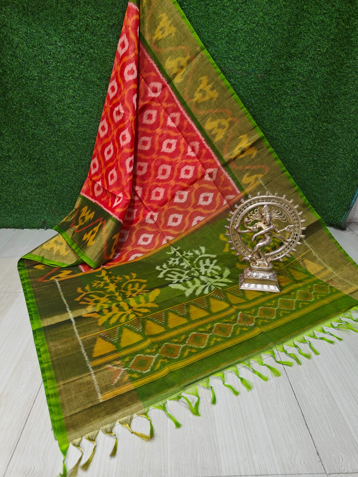 Ikkat Sico Pattu Saree