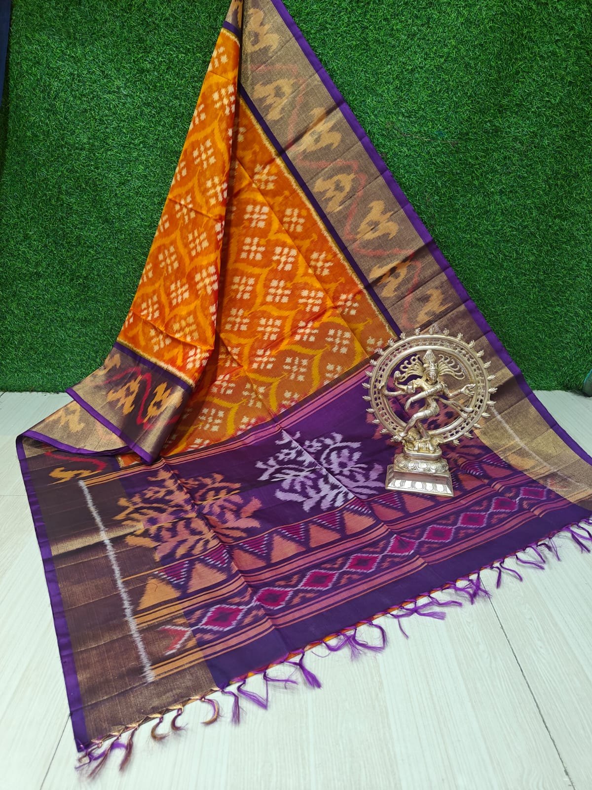 Ikkat Sico Pattu Saree
